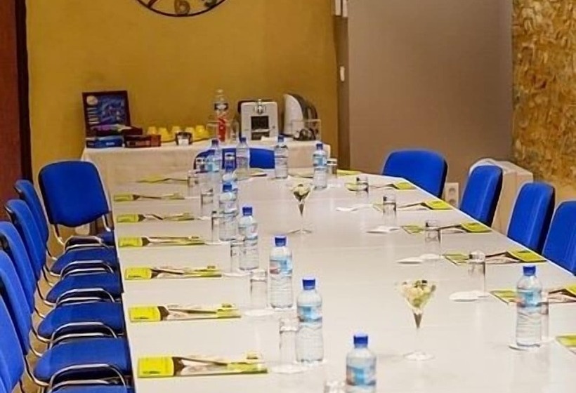 בית מלון כפרי Hôtel Les Palis