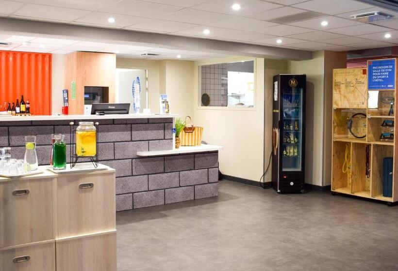 호텔 Ibis Budget Millau Viaduc