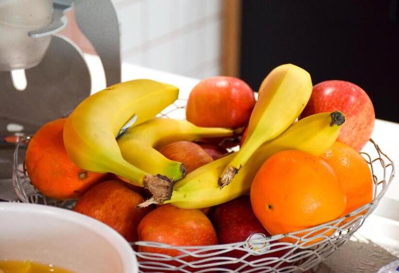 호텔 Ibis Budget Millau Viaduc