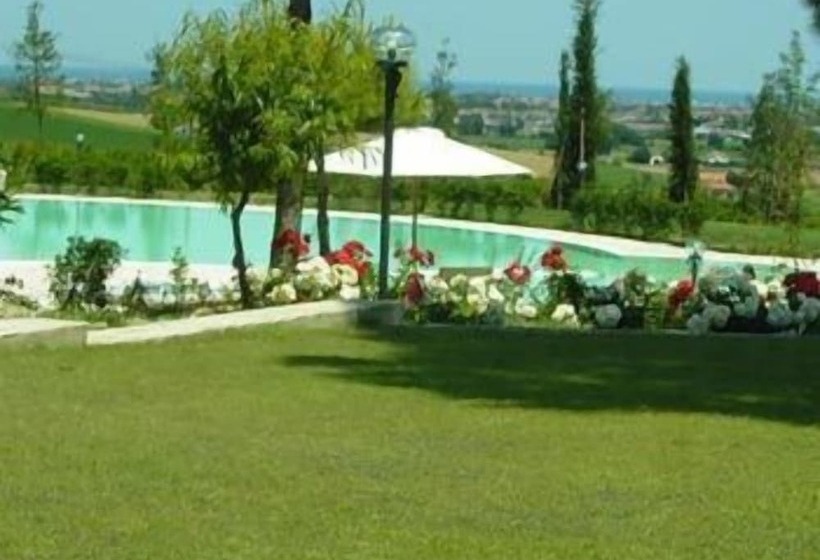 ホテル Il Podere Del Germano Reale