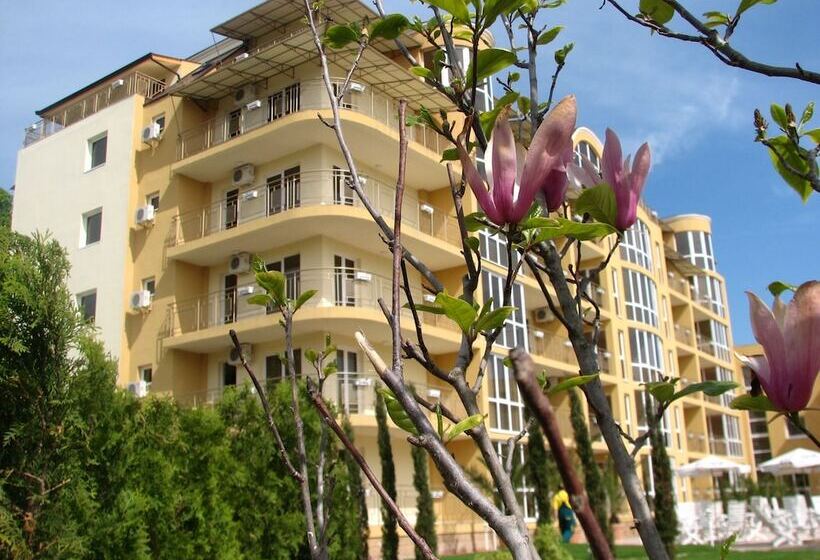 Отель Joya Park