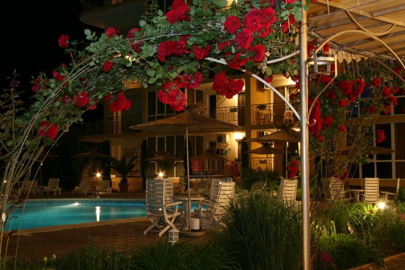 Отель Joya Park