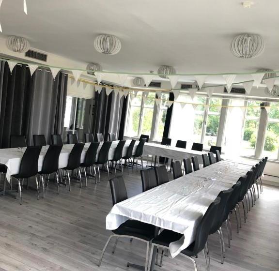 فندق L Restaurang Nämforsen