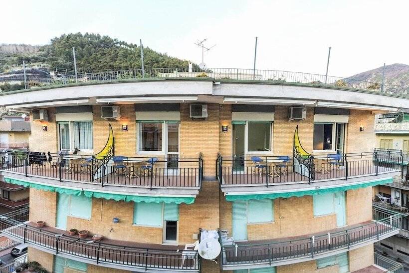 Отель La Casa Delle Stelle