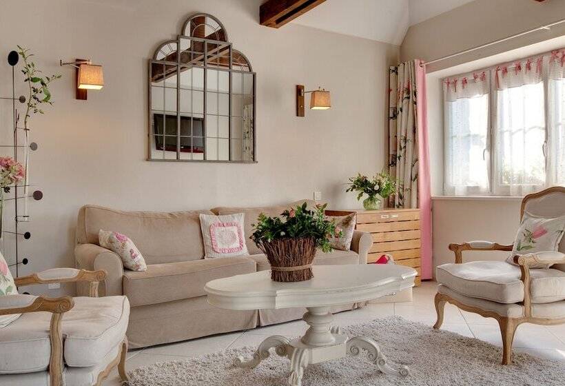 בית מלון כפרי La Ramade   Teritoria