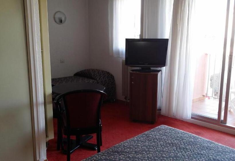 Отель La Voile D' Or