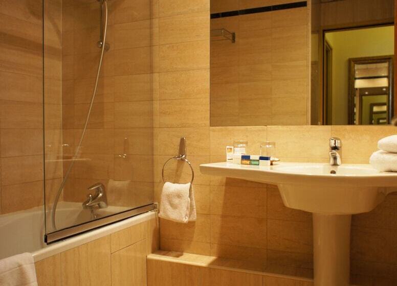 فندق Le Grand Monarque