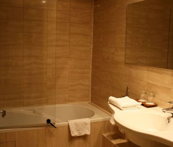 فندق Le Grand Monarque