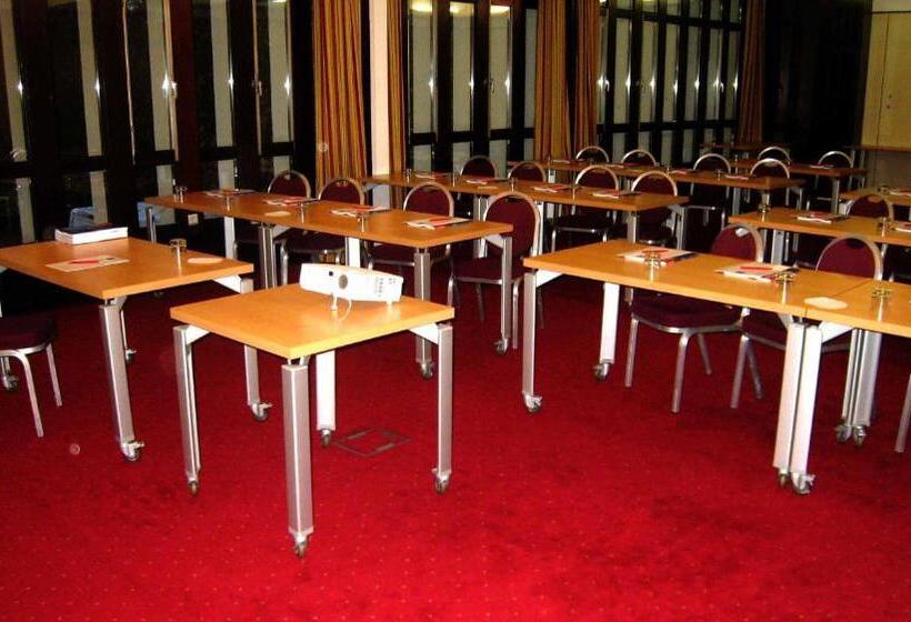 فندق Le Grand Monarque