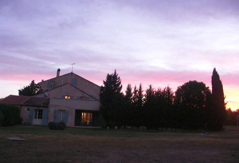 בית מלון כפרי Hôtel Le Mas Des Grès & Restaurant Sous Les Platanes