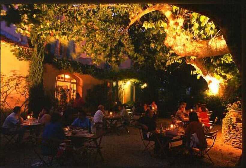 בית מלון כפרי Hôtel Le Mas Des Grès & Restaurant Sous Les Platanes