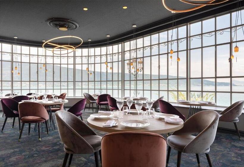 فندق Le Palace De Menthon