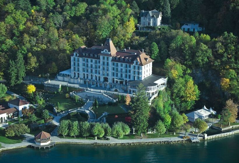 فندق Le Palace De Menthon