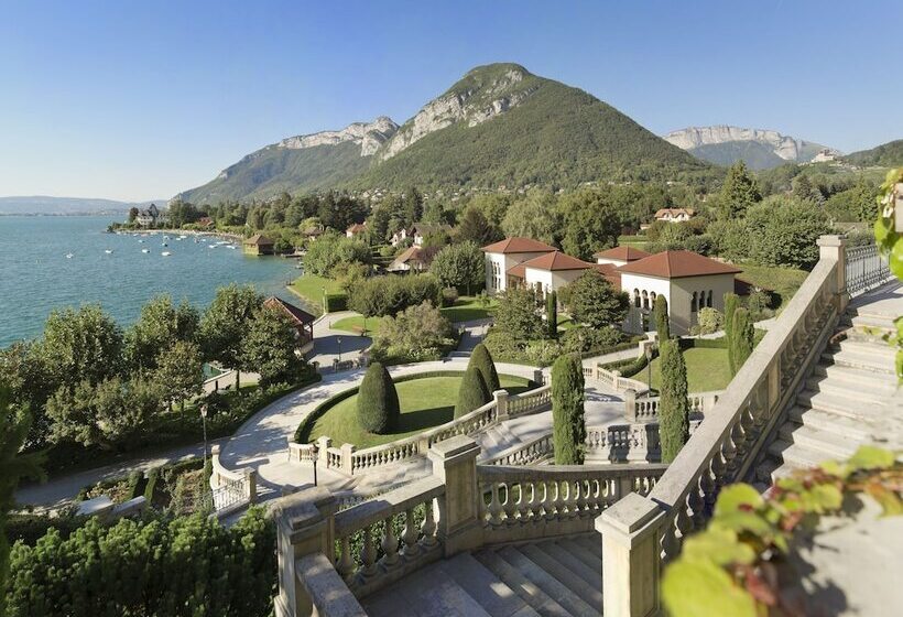فندق Le Palace De Menthon