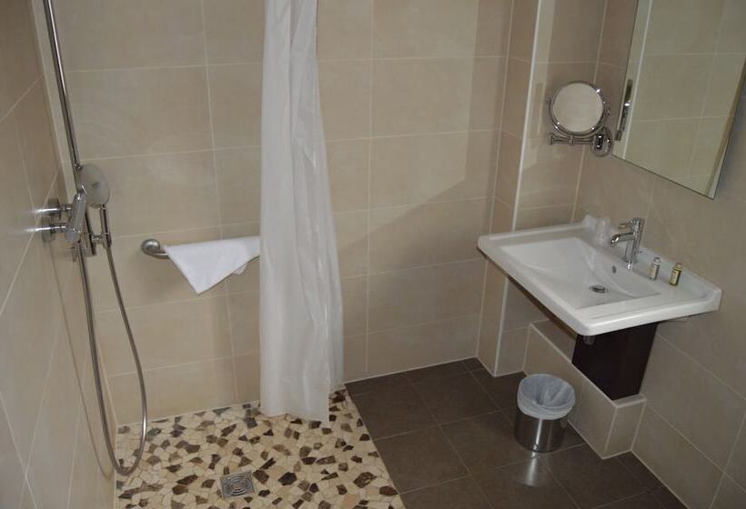 בית מלון כפרי Les Rives