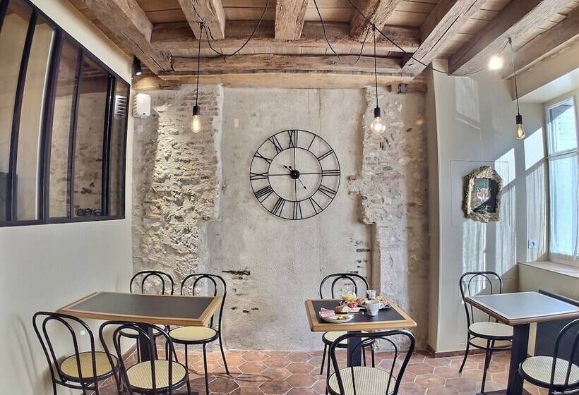 בית מלון כפרי Logis Hôtel Du Cygne