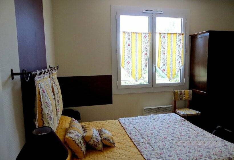 בית מלון כפרי Logis Hôtel Le Clos Pité