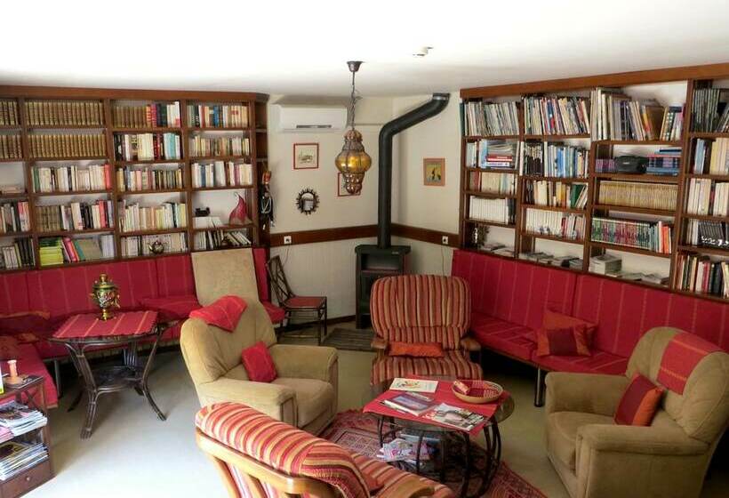 בית מלון כפרי Logis Hôtel Le Clos Pité