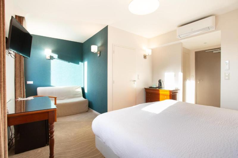 Logis Hotel Restaurant Du Pont