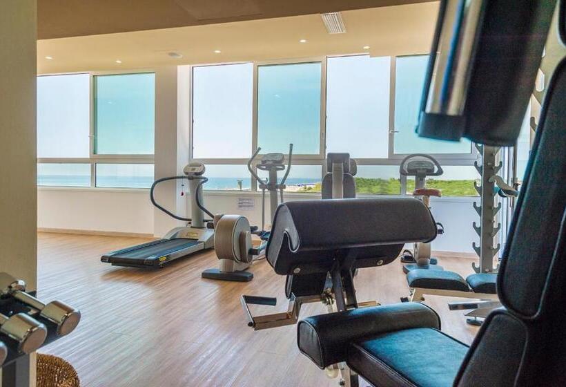 בית מלון כפרי Montecarlo