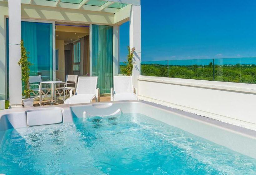 בית מלון כפרי Montecarlo