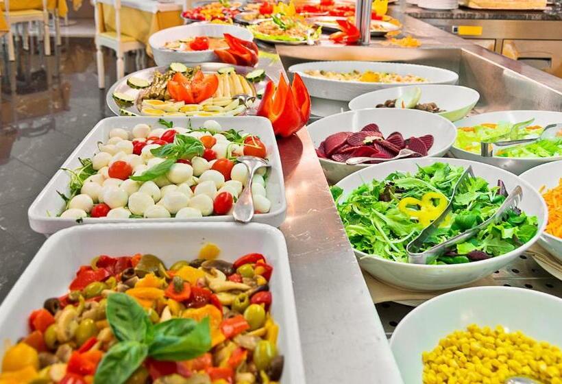 בית מלון כפרי Montecarlo