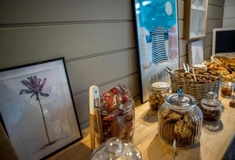 Ostal Pau Universite   Sure Hotel Collection By Best Western