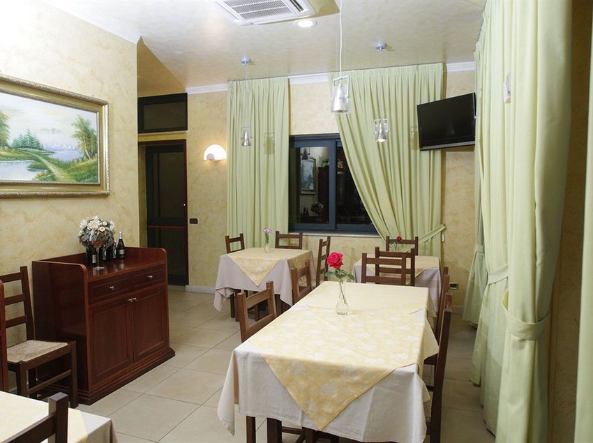 בית מלון כפרי Pino