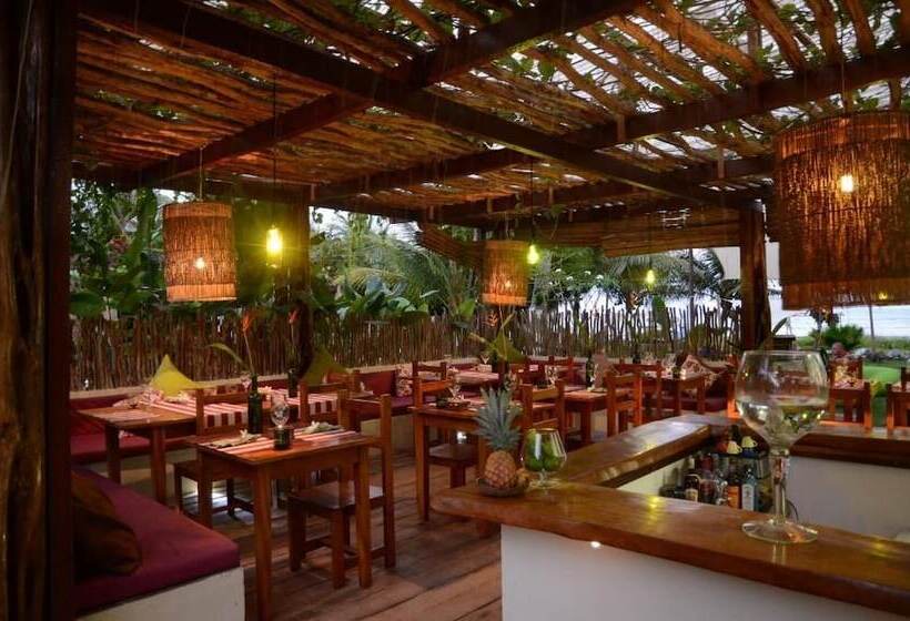 فندق Praiagogi Boutique Pousada