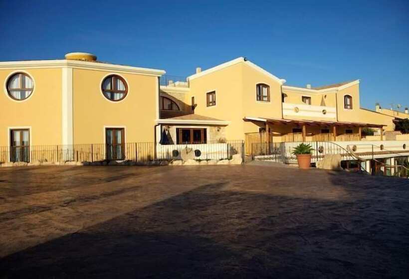 فندق Raffael Phg