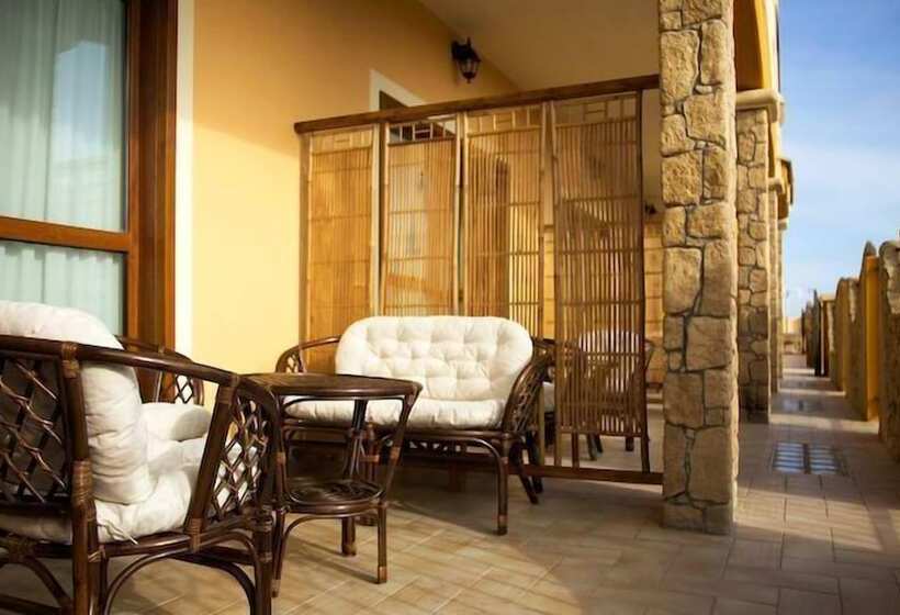 בית מלון כפרי Raffael Phg