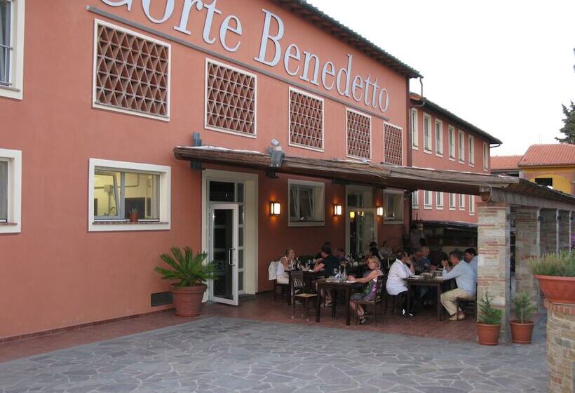 酒店 Agriturismo Corte Benedetto