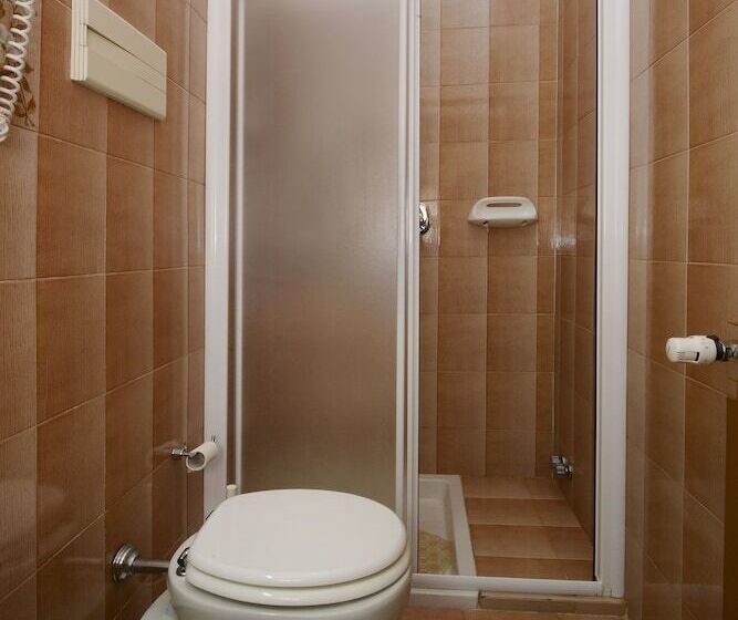 호텔 Ristorante Commercio