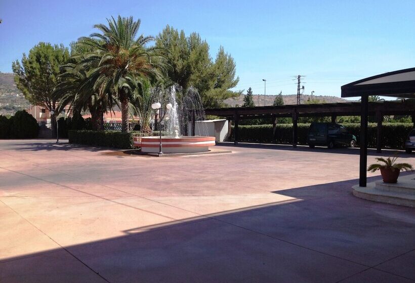 בית מלון כפרי Ristorante Cordial