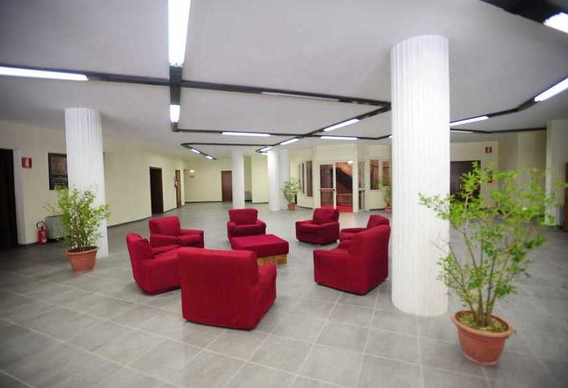 בית מלון כפרי Roccaporena