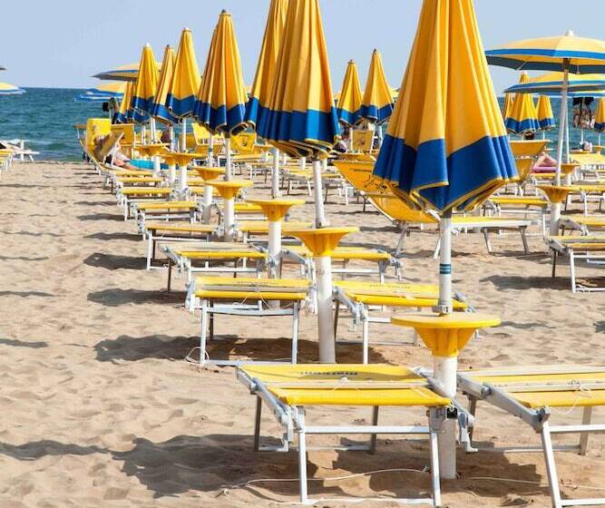 Отель Rosanna 3 Stelle Superior