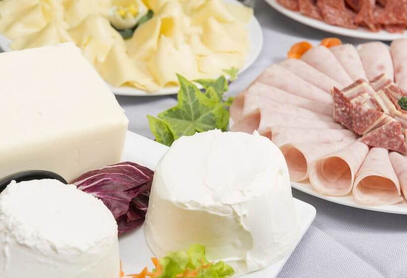 Отель Rosanna 3 Stelle Superior