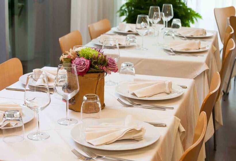 Отель Rosanna 3 Stelle Superior