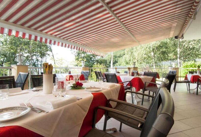 בית מלון כפרי Rotwand