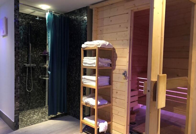 فندق Saint Louis