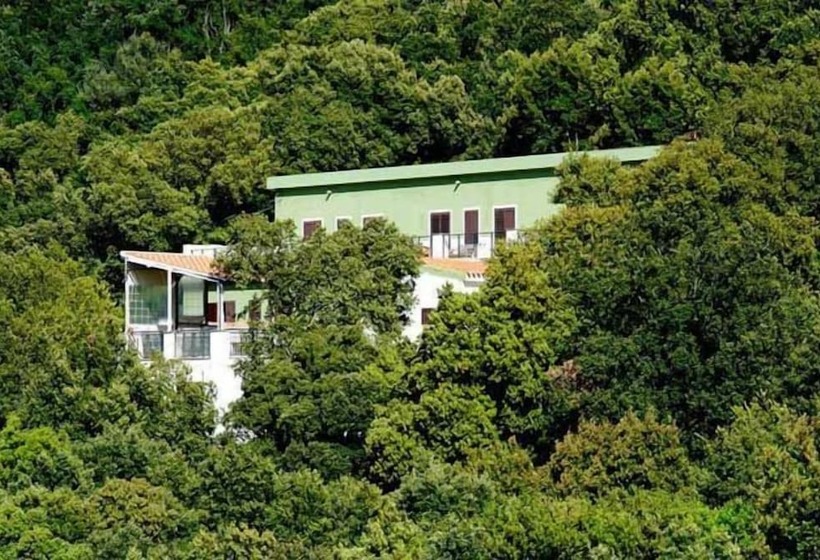 فندق S'enis Monte Maccione