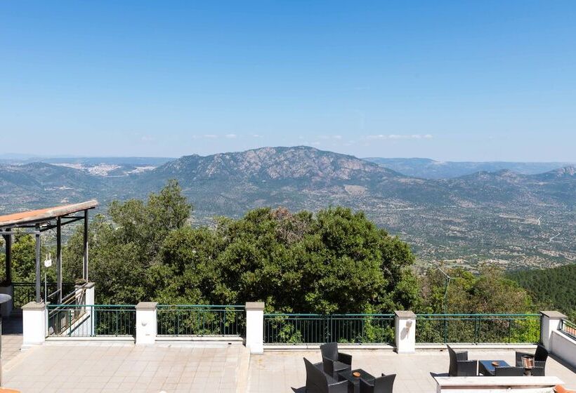 فندق S'enis Monte Maccione