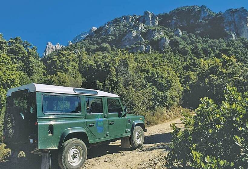 فندق S'enis Monte Maccione