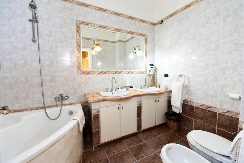 هتل Stelle D'europa