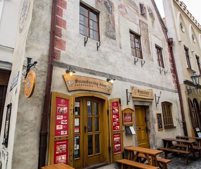 酒店 Svambersky Dum