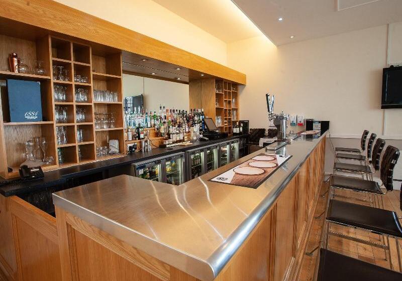 酒店 The Management Centre