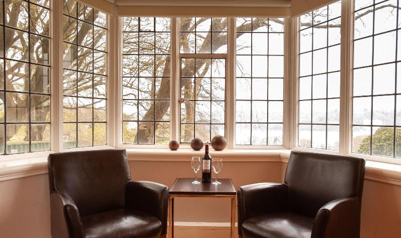 酒店 The Management Centre