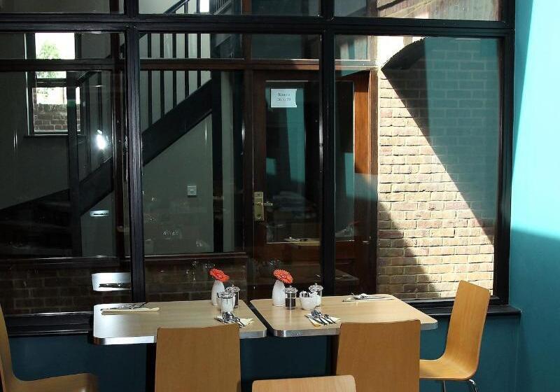 فندق The Penny Farthing