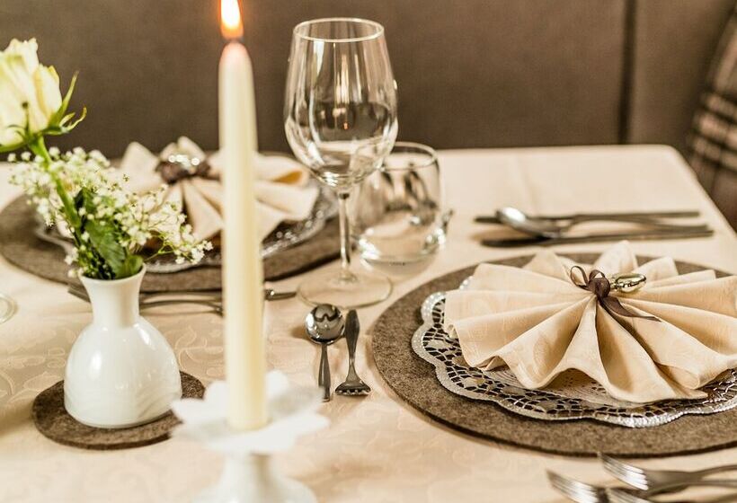 בית מלון כפרי Touring Dolomites