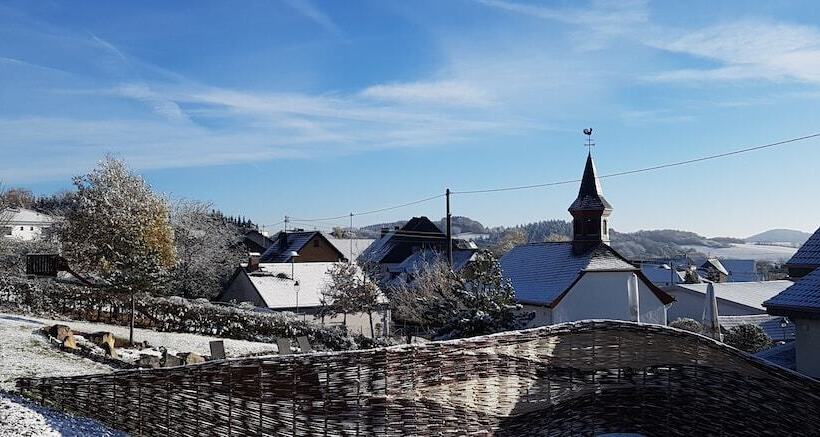 בית מלון כפרי Und Landgasthof Zum Bockshahn